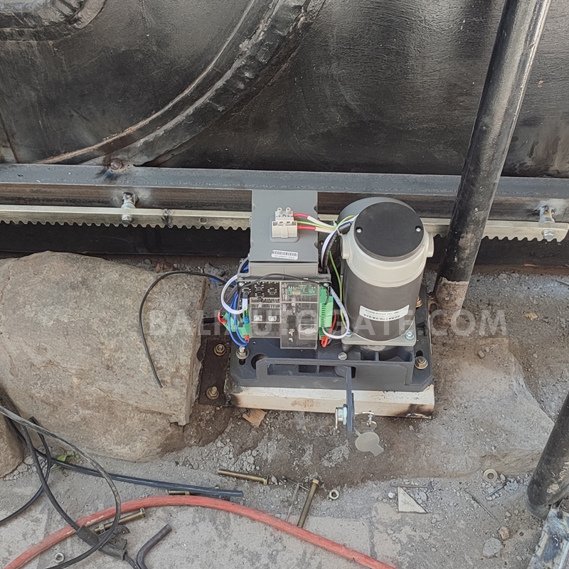 Jual Mesin Otomatis  Pintu Gerbang dengan Access Control di Bali